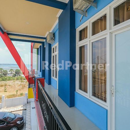 Grand Kencana Guesthouse Syariah Near Wisata Bahari Lamongan Paciran Exterior photo